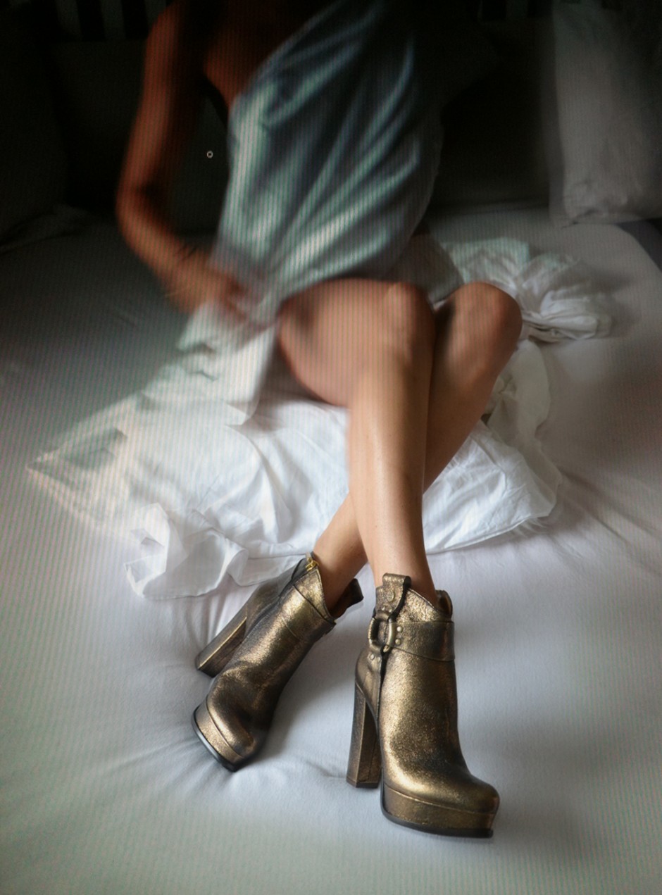 Breaking Bed